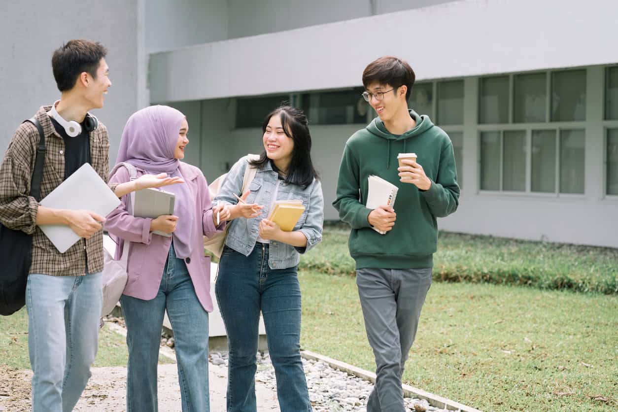 Unis must adapt partnerships as China reshapes market