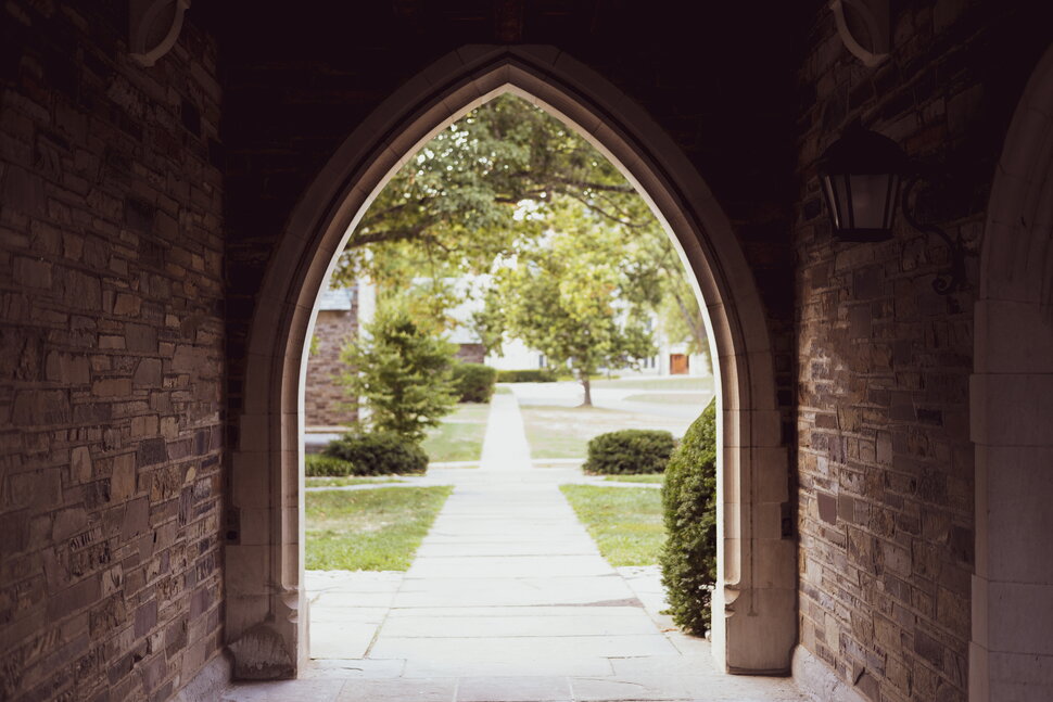 Making Decisions About Applying Early Decision and Financial Aid