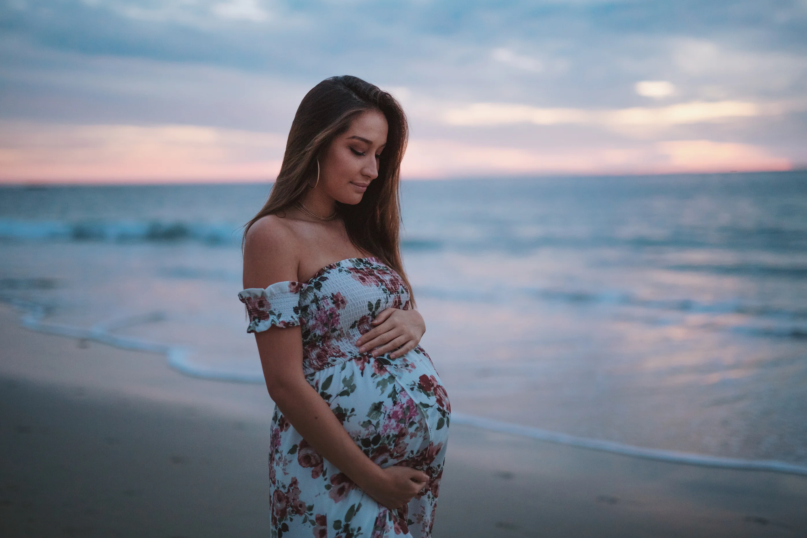 From Friends’ Rachel Green to Alexandra Leclerc: The Evolution of the Baby Bump in Fashion