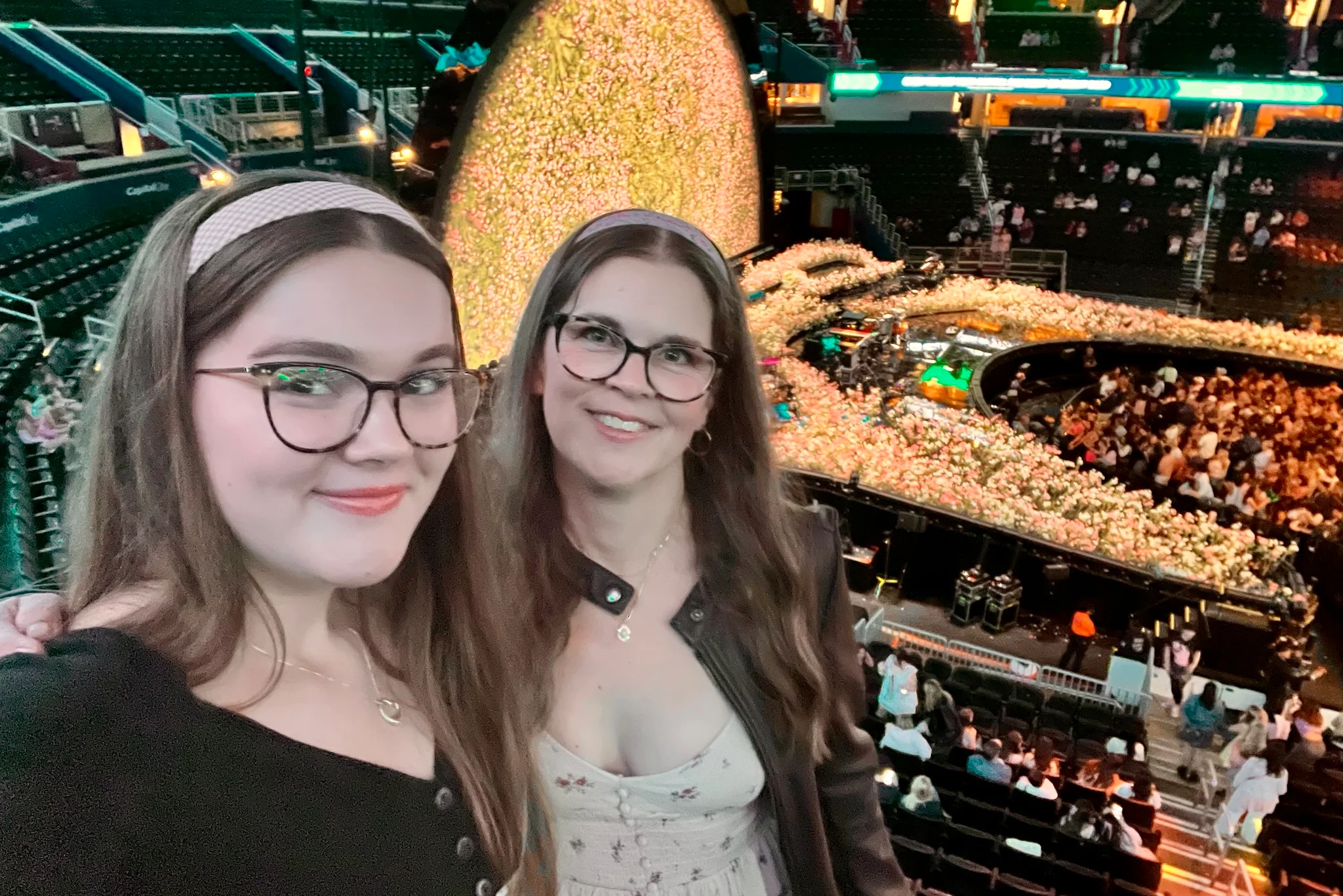The Unraveled Tour: A Review