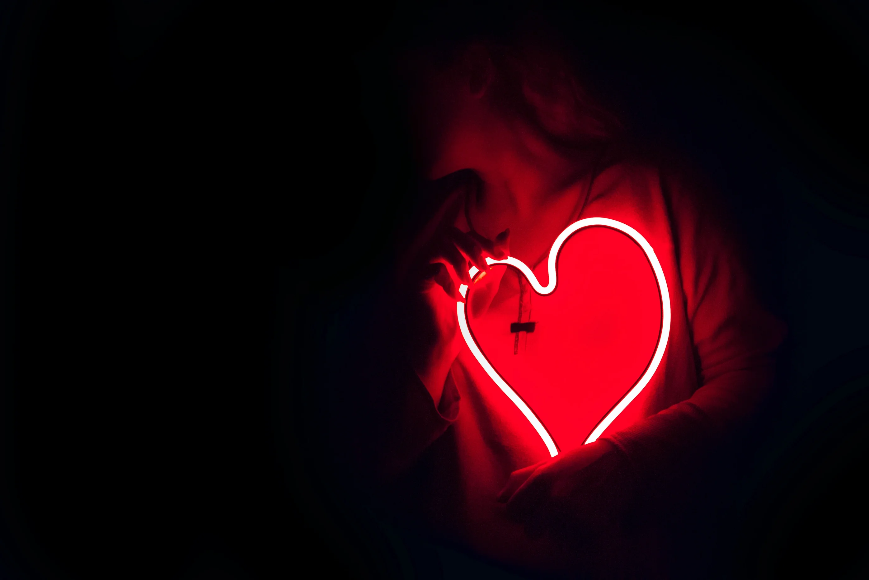 ‘THE LOVE HYPOTHESIS’ CERTAINLY HAS CHEMISTRY