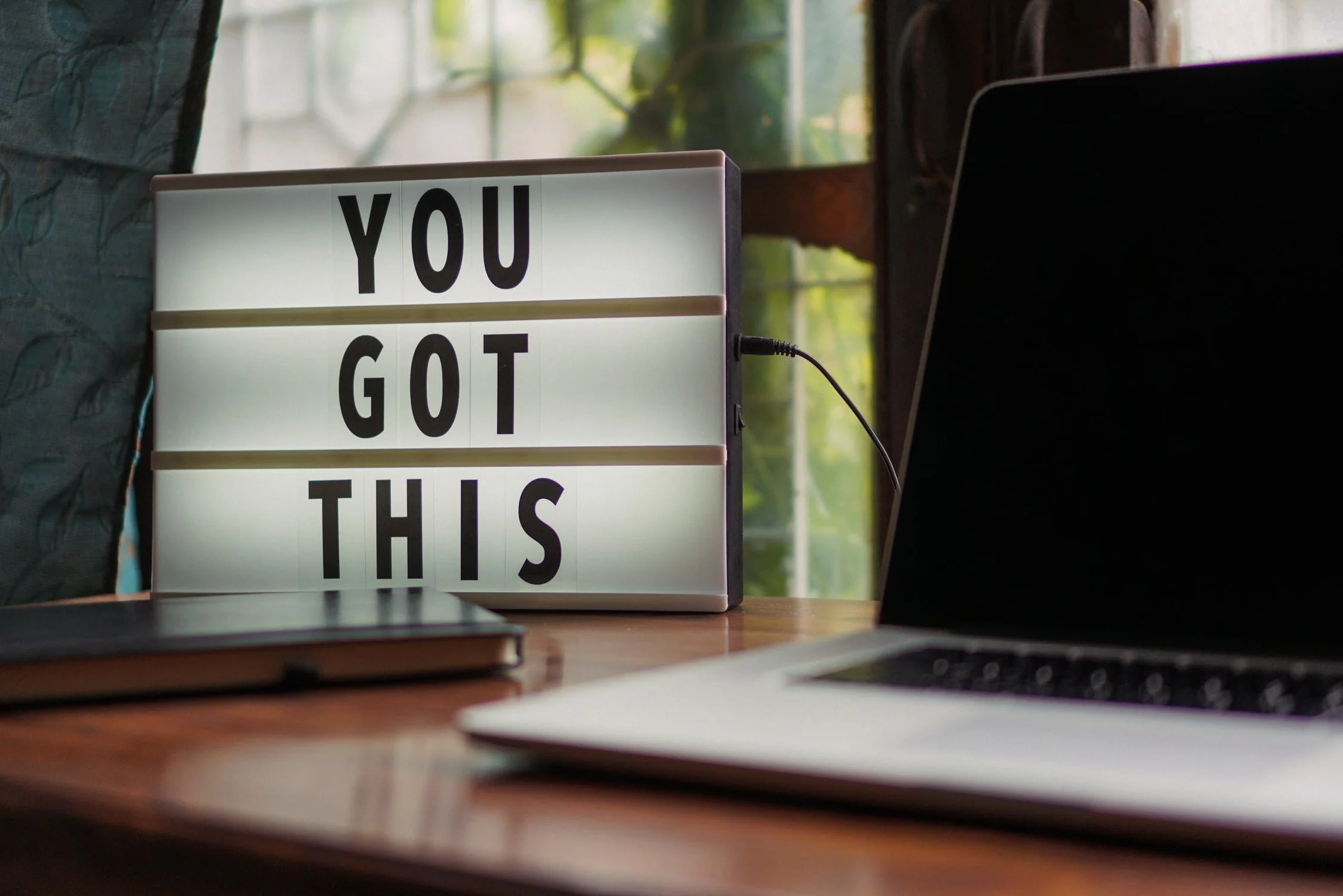 HOW TO FEEL MOTIVATED IN COLLEGE