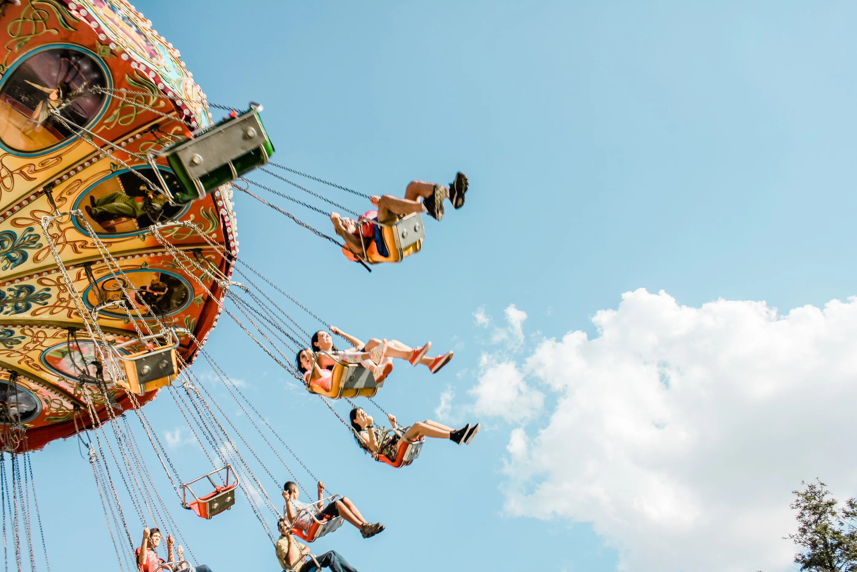 Entre brindes e tradições: a Oktoberfest na Alemanha e no Brasil